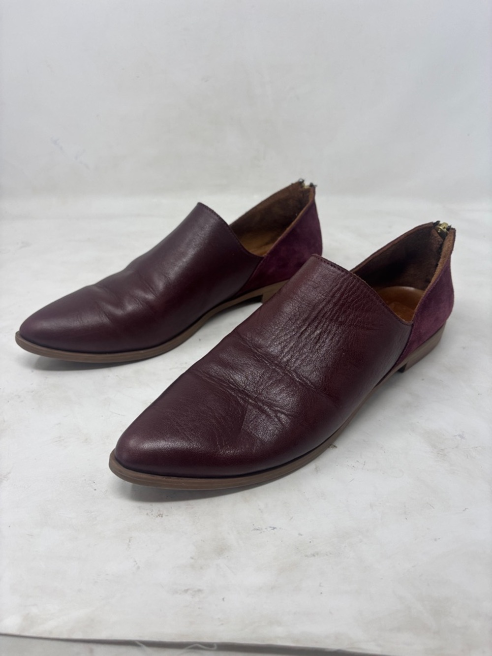 Bueno Men's Slip-On Loafers in Plum/Burgundy